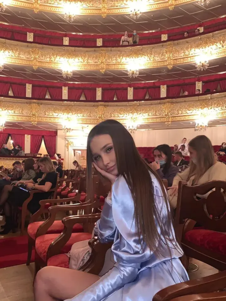Elya — photo 3