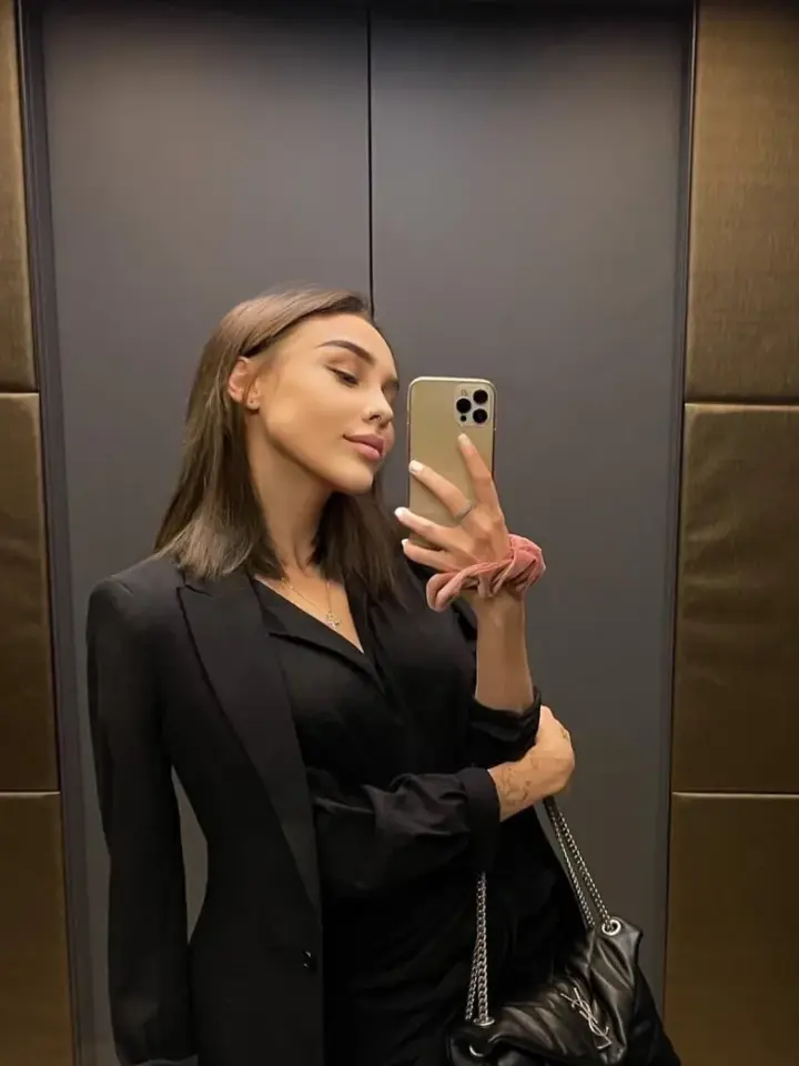 Amina — photo 7