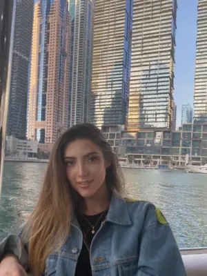 Aliana — profile with photos