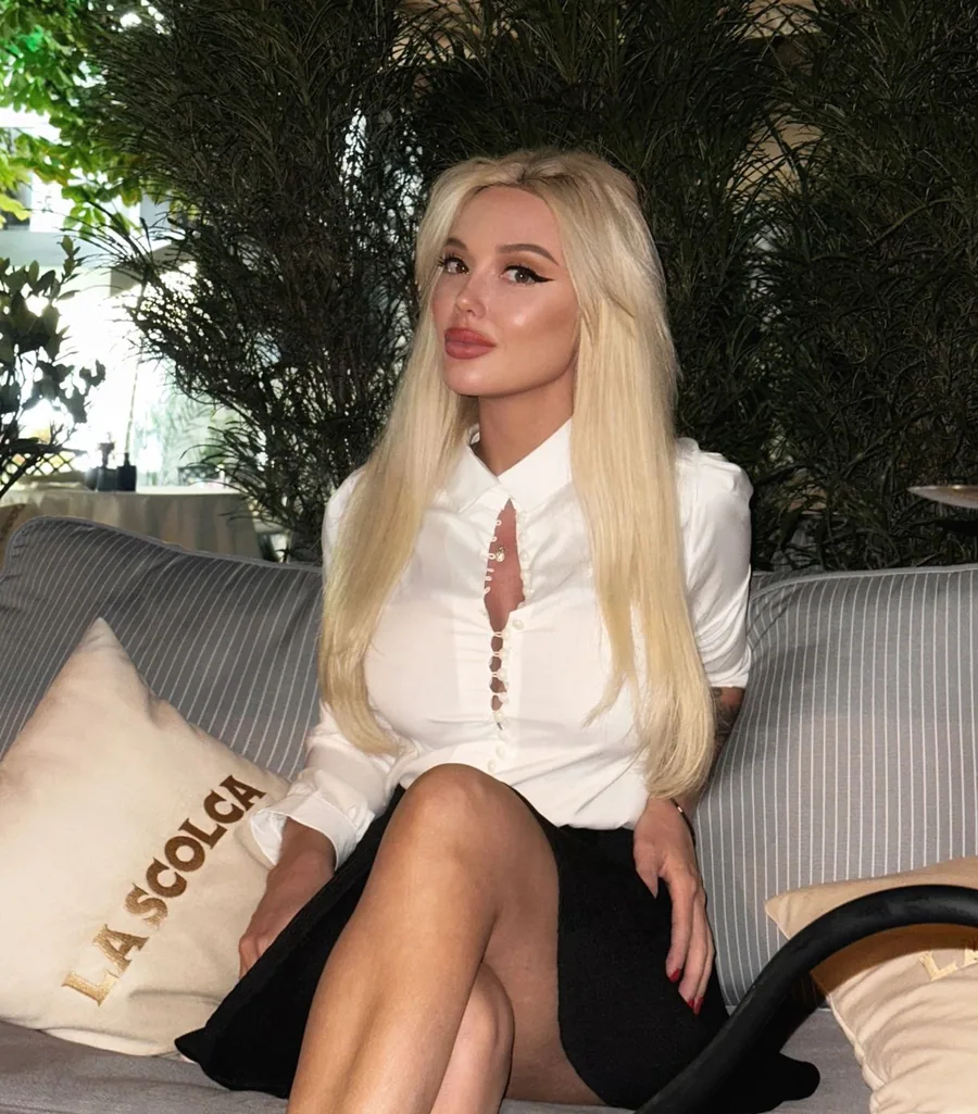 Marta — profile with photos