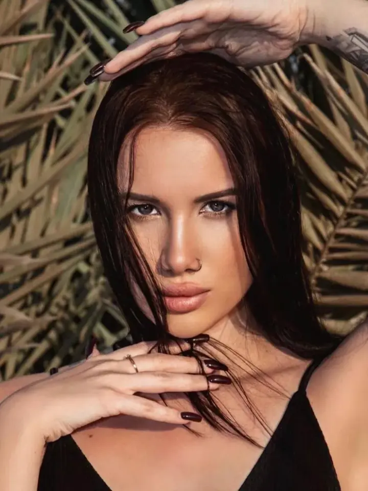 Elina — photo 2