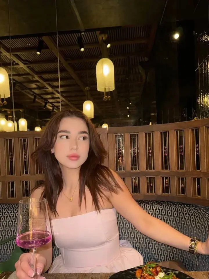 Karina — photo 4