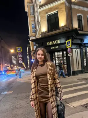Gabriella — profile with photos