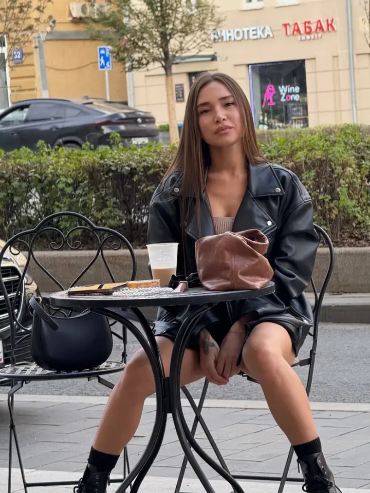 Melania — photo 5