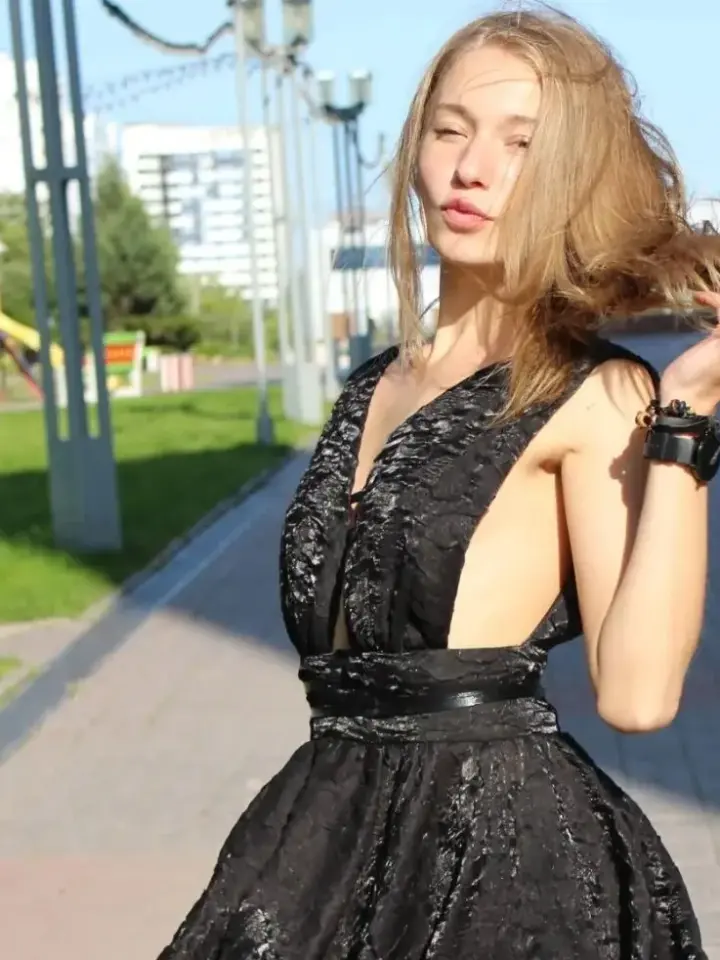 Yuliana — photo 1