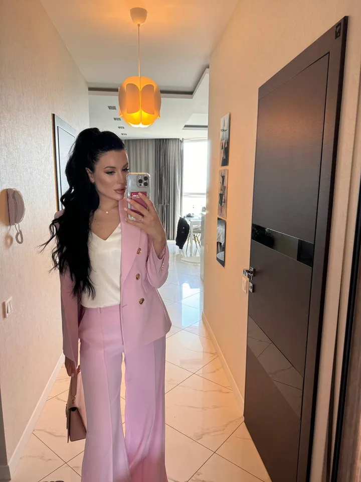 Ariana — photo 3