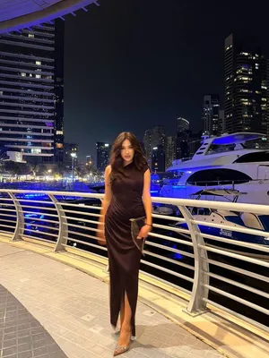 Carla — profile with photos