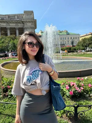 Gloria — profile with photos