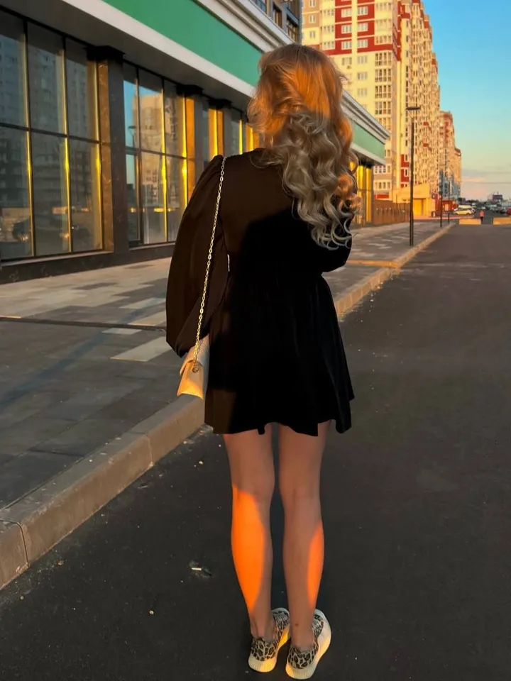 Sarah — photo 7