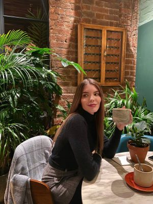 Liliana — profile with photos